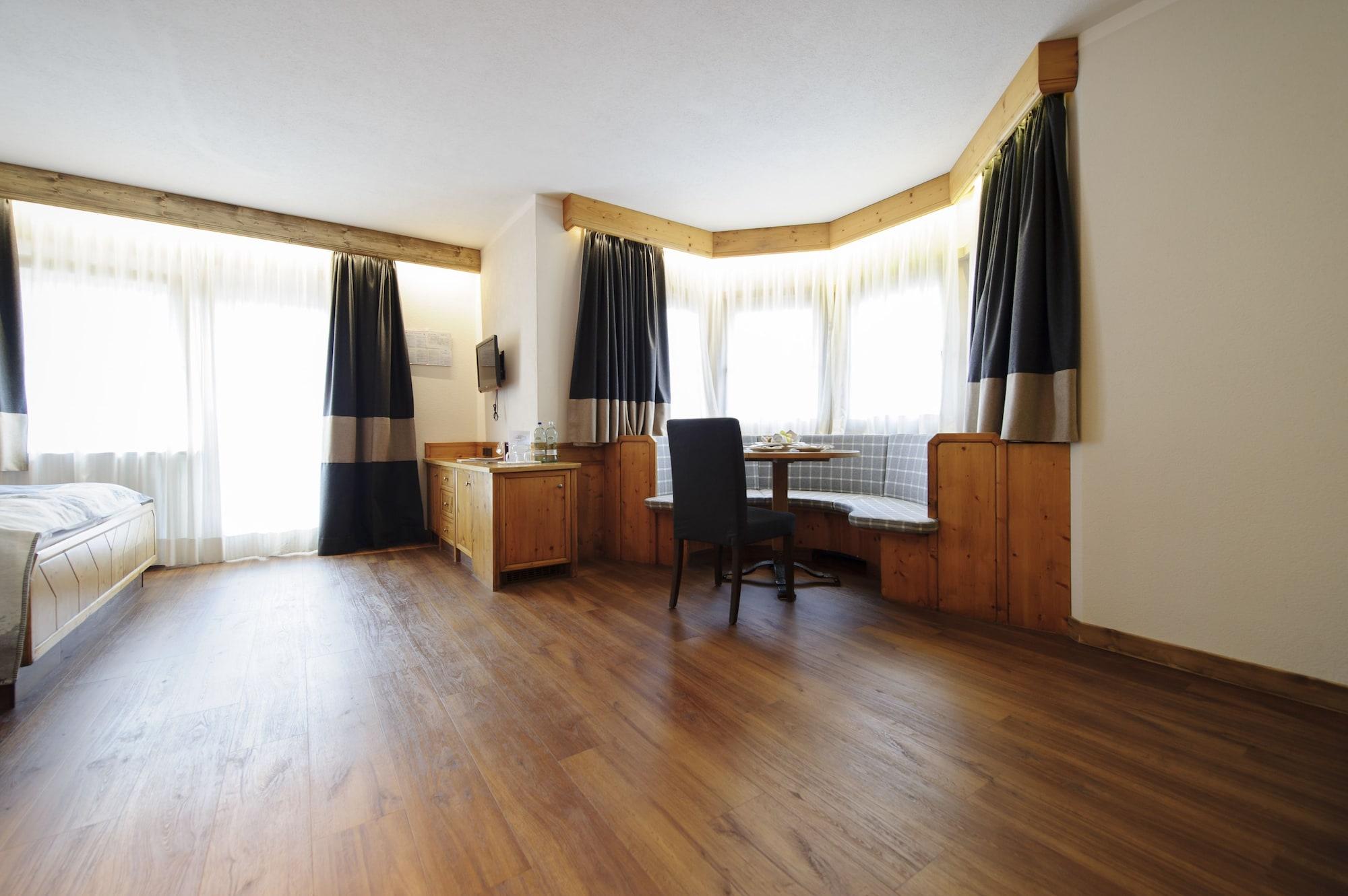 Hotel Concordia Livigno Ngoại thất bức ảnh